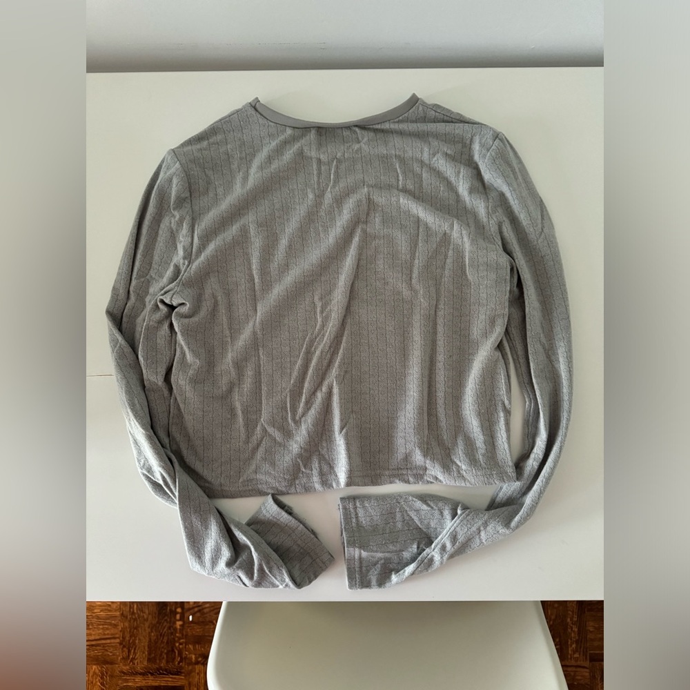 EDIKTED HOMEY POINTELLE LONG SLEEVE TSHIRT SIZE M IN GRAY - Picture 7 of 7
